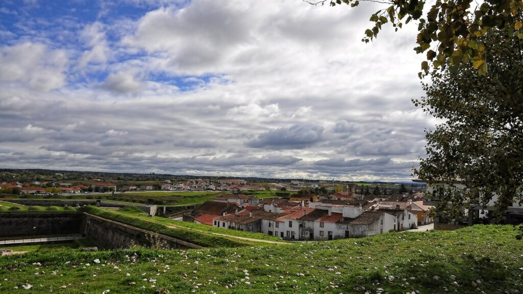 Paisagem: Raia Histórica
